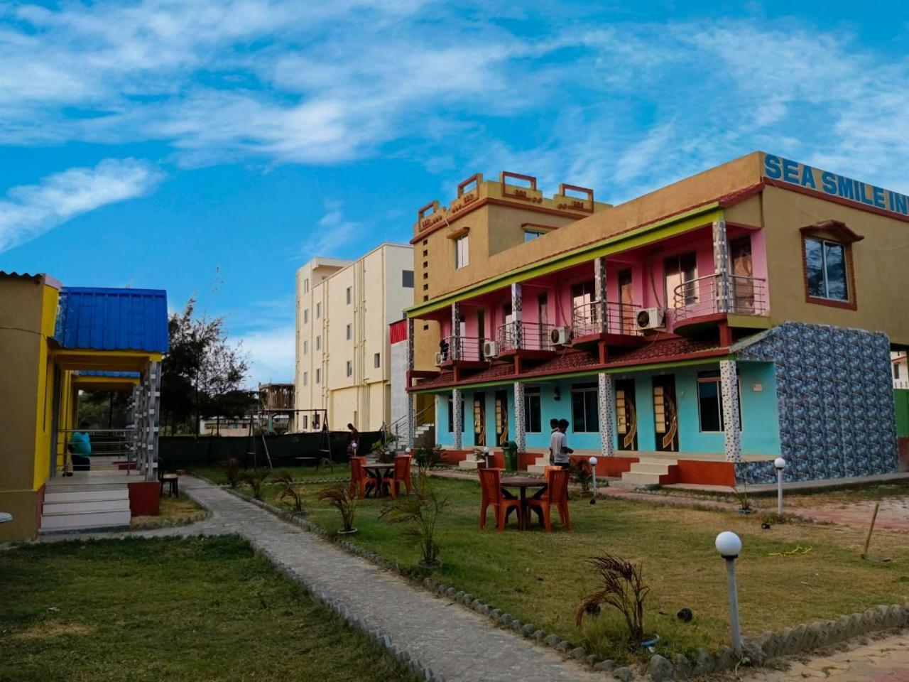 Sea Smile Inn Mandarmani Kültér fotó